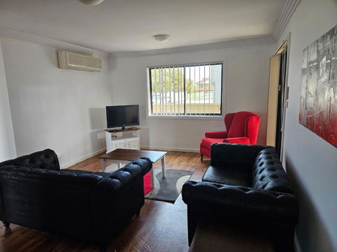 Quintet 1 155 - Taree Accommodation 1