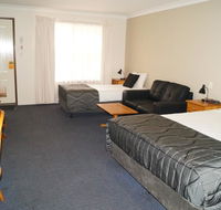 Asters On James Motor Inn - Taree Accommodation