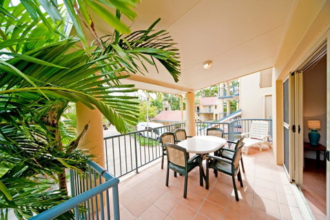At Beach Court Holiday Villas - Taree Accommodation 2