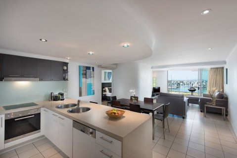 At Marina Shores - Taree Accommodation 2