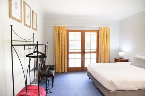 Audrey Wilkinson Vineyard - Taree Accommodation 1