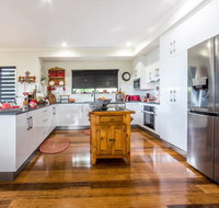 Austinmer - Cannonvale - Taree Accommodation