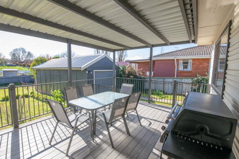 Autumn St - Trendy East Orange - Near CBD - Taree Accommodation 3