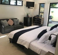 Bali inspired hideaway with Tropical villa  Plunge Pool - Taree Accommodation