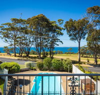 Ballingalla Apartments - By the Golf Course - Taree Accommodation