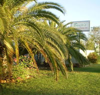 Banjos Overnight And Holiday Units - Taree Accommodation