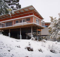 Base Camp Tasmania - Taree Accommodation