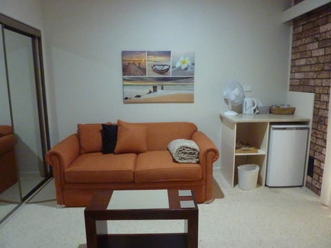 Batemans Bay Manor - Bed And Breakfast - Taree Accommodation 2