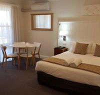 Bathurst Gold Panner - Taree Accommodation