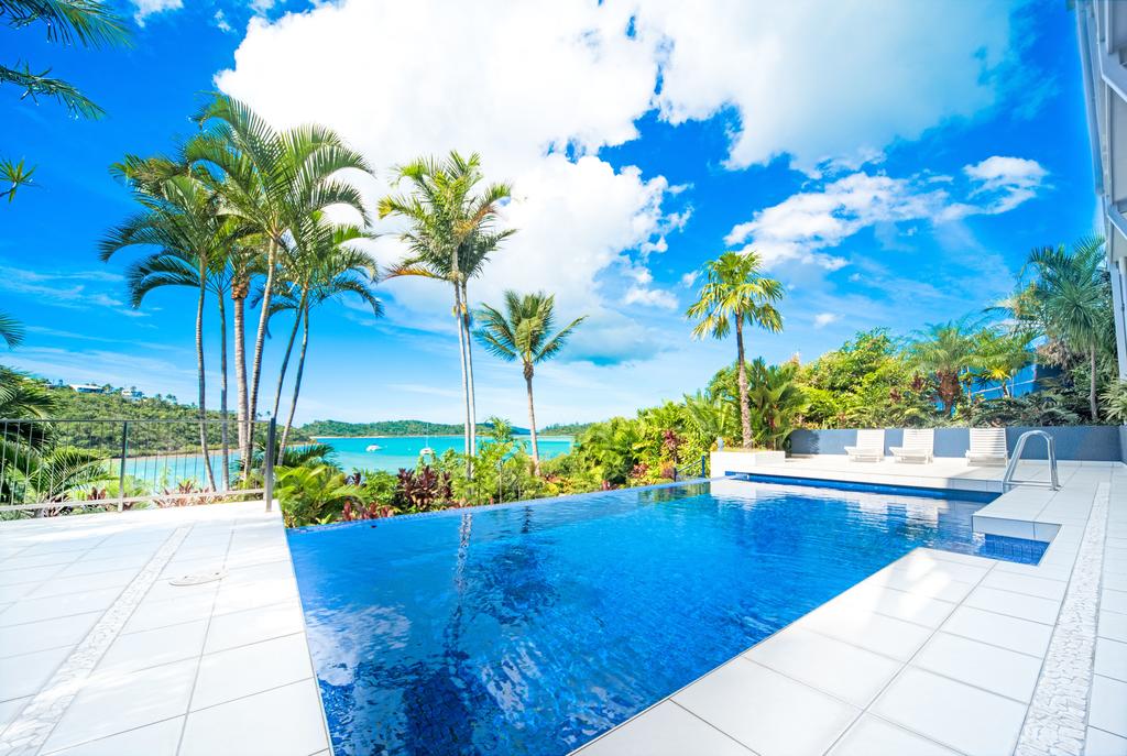 Shute Harbour QLD Taree Accommodation