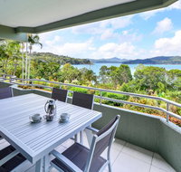 Beach Front Lagoon Lodge Apartments - Taree Accommodation