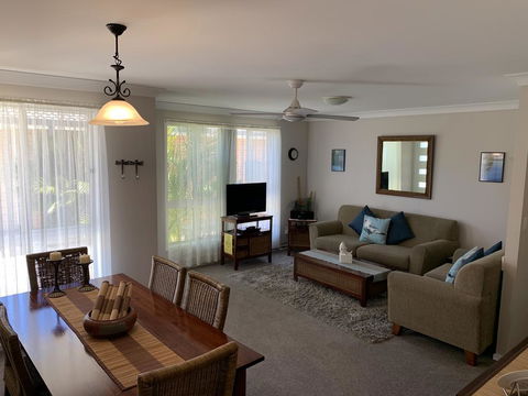 Beach Haven Villa - Taree Accommodation 0