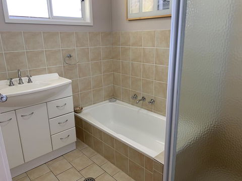 Beach Haven Villa - Taree Accommodation 3