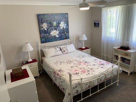 Beach Haven Villa - Taree Accommodation 1
