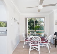Beach Paradise  Anna Bay - Taree Accommodation
