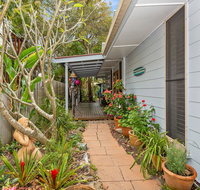 BEACH RETREAT - Taree Accommodation