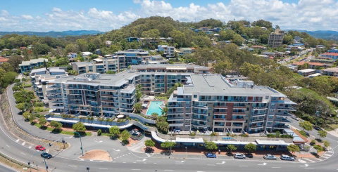 Beach Side Ocean Burleigh Heads 3 Bedroom Family Accomodation - Taree Accommodation 0