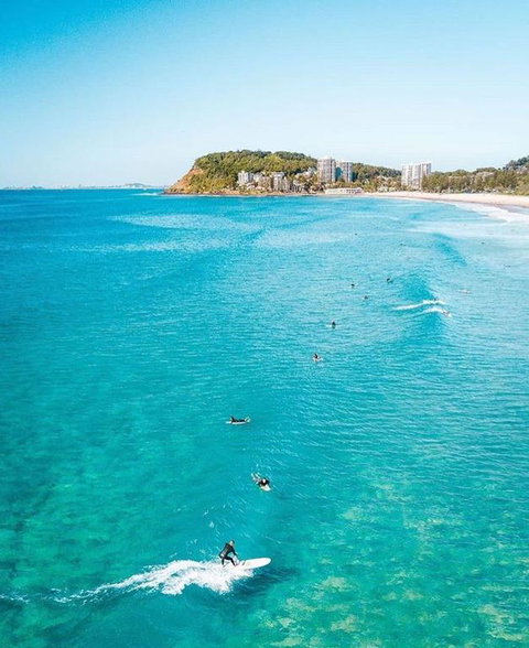Beach Side Ocean Burleigh Heads 3 Bedroom Family Accomodation - Taree Accommodation 3