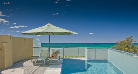 Beach Suites - Taree Accommodation 0