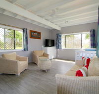 Beachfront 6 25 Willow Street - Taree Accommodation