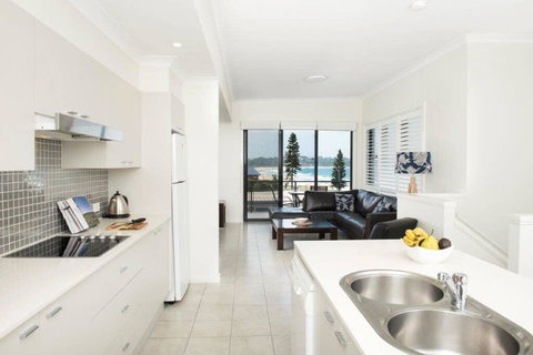Beachfront 8 - Taree Accommodation 0