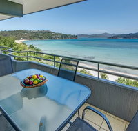 Beachfront Hamilton Island - Taree Accommodation