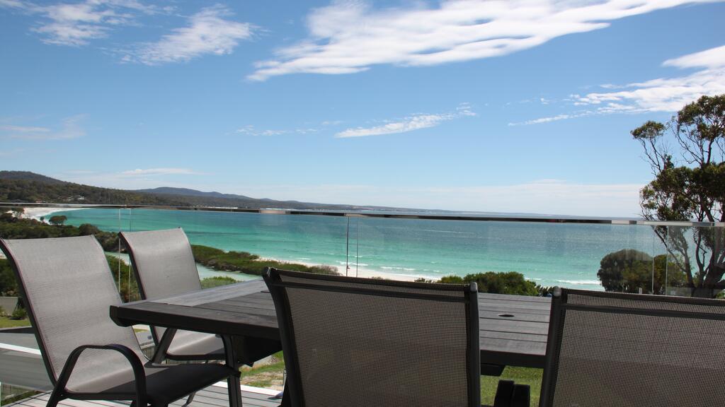 Binalong Bay TAS Taree Accommodation