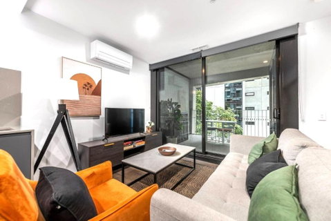 Reid City Escape Modern Stay In ACT - Taree Accommodation 1