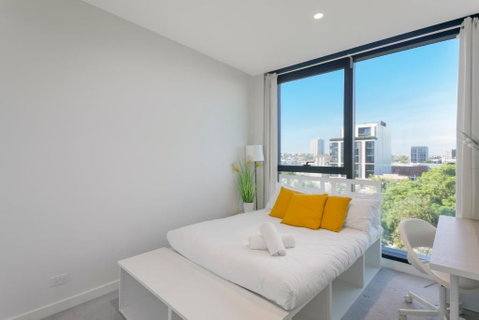 REST COLLECTION One Bedroom Apartment With Study - Taree Accommodation 1