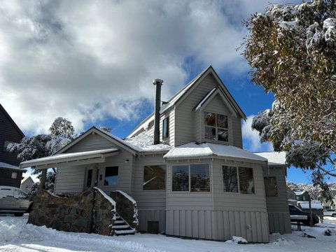 Red Robin - Taree Accommodation 0