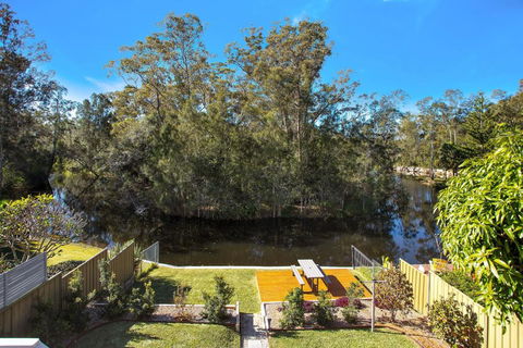 Renovated Coastal Getaway With Water Views - Taree Accommodation 0