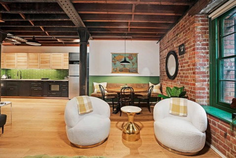 Retro Meets Industrial At Heritage Bond Store - Taree Accommodation 1
