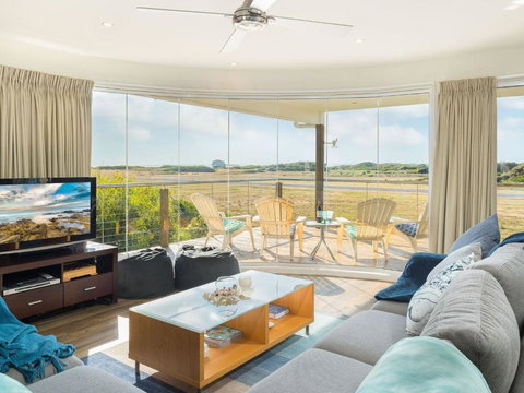 Riptide At Cape Woolamai - Taree Accommodation 1