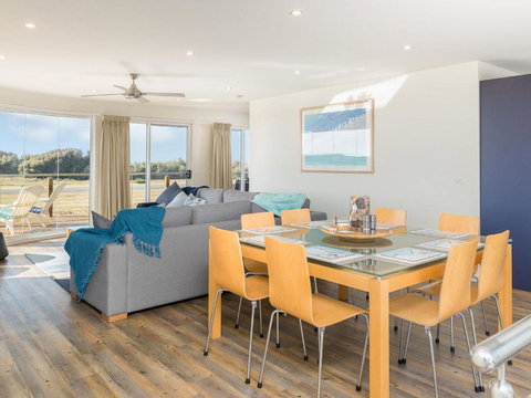 Riptide At Cape Woolamai - Taree Accommodation 2
