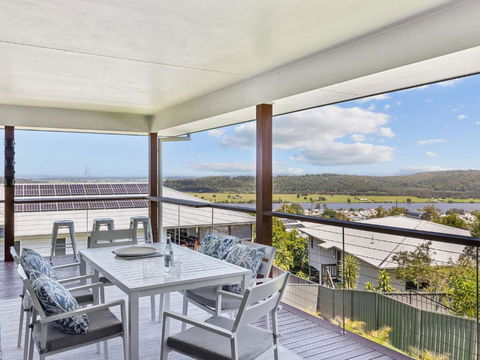 River View Beach Hub - Taree Accommodation 0