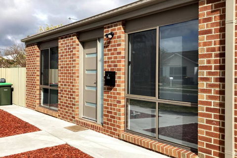 Riverbank - Taree Accommodation 0