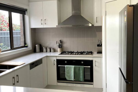 Riverbank - Taree Accommodation 1