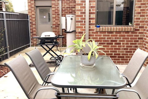 Riverbank - Taree Accommodation 3