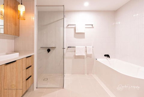 RIVERFRONT BREEZE @ The Cosmopolitan Unit10307 - Taree Accommodation 3