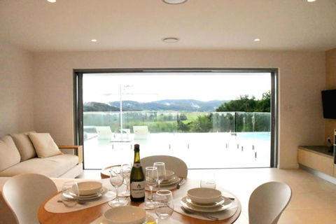 RiverView GetAway - Taree Accommodation 2