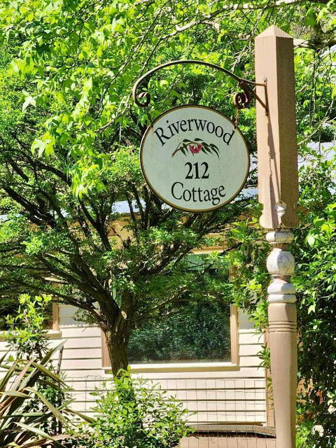 Riverwood Cottage, Accessible Accommodation - Taree Accommodation 0