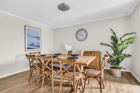 Salty Views - Taree Accommodation 3