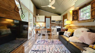 Rusty\'s Hideaway - Adorable tiny house on a beautiful farm