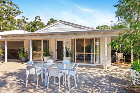 Salt Life - Taree Accommodation 2