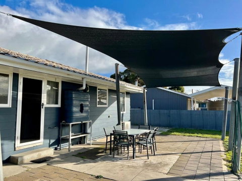 Robey - Robe - Taree Accommodation 0