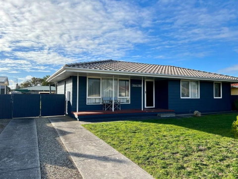 Robey - Robe - Taree Accommodation 2