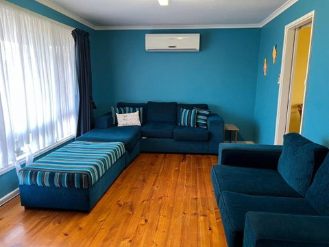Robey - Robe - Taree Accommodation 3