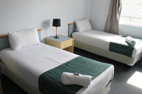 Rocky Glen Hotel Motel Gladstone - Taree Accommodation 1