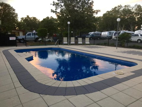 Roma Big Rig Tourist Park - Taree Accommodation 1