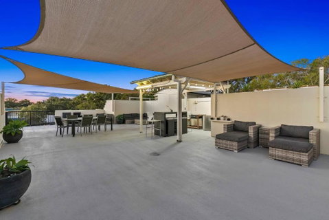 Rooftop Island Sunsets - Taree Accommodation 0